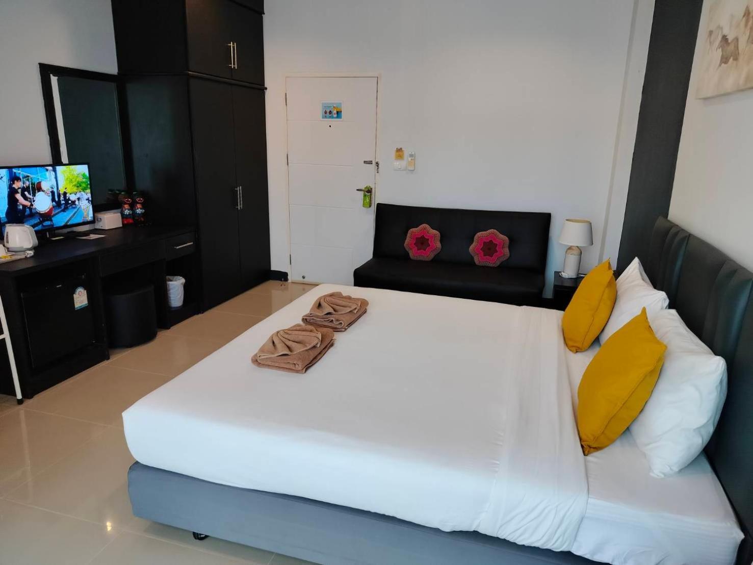 May House Karon Beach Ban Karon Luaran gambar